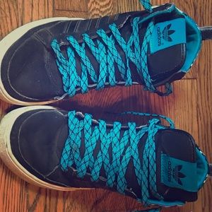 5 year old Adidas High Tops. Turquoise/Black/White